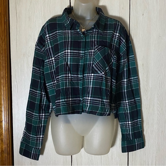 Weekends top - Picture 5 of 14